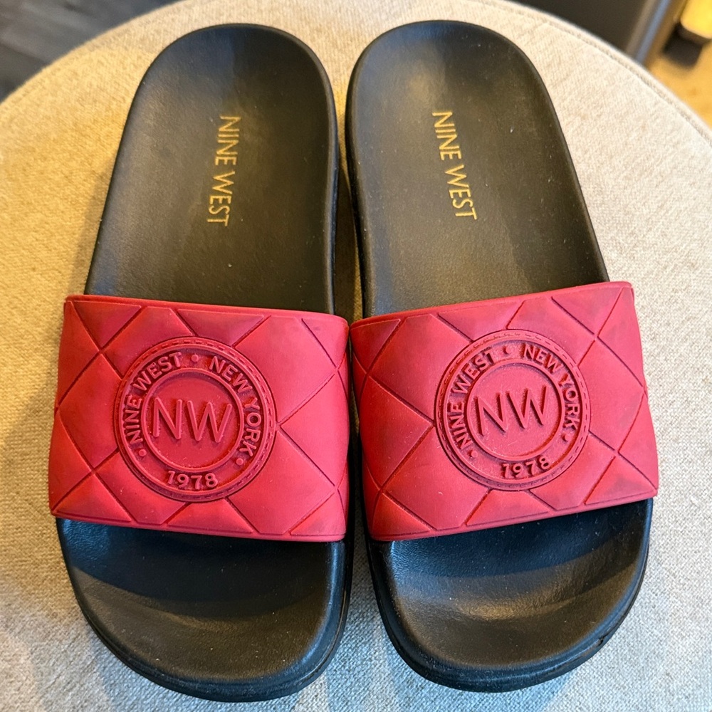 Nine West Quilted Red Slides Size 5M